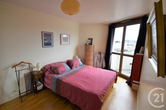 Afficher la photo en grand Appartement T5 à vendre - 5 pièces - 106,57 m2 - RENNES - 35 - BRETAGNE