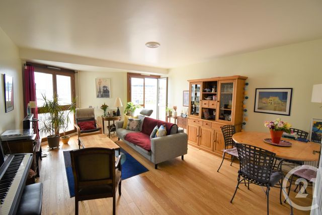 Afficher la photo en grand Appartement T5 à vendre - 5 pièces - 106,57 m2 - RENNES - 35 - BRETAGNE