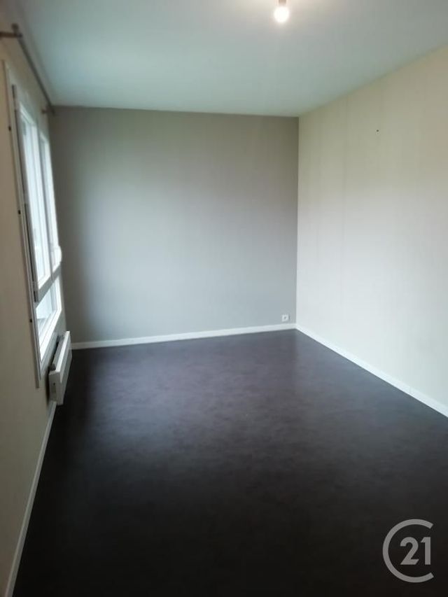 Afficher la photo en grand Appartement T4 à vendre - 4 pièces - 80,74 m2 - Rennes - 35 - BRETAGNE