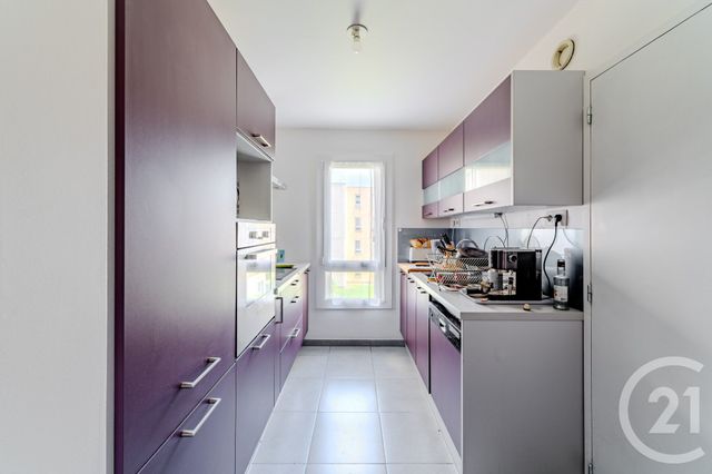 Afficher la photo en grand Appartement T4 à vendre - 4 pièces - 80,74 m2 - Rennes - 35 - BRETAGNE