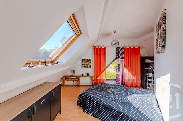 Afficher la photo en grand Maison à vendre - 8 pièces - 232 m2 - Laille - 35 - BRETAGNE