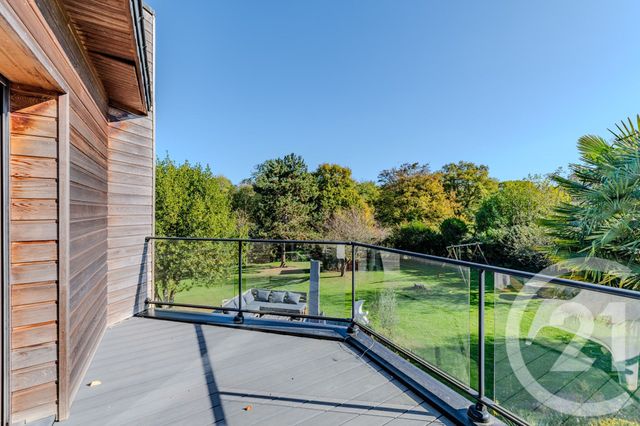 Afficher la photo en grand Maison à vendre - 8 pièces - 232 m2 - Laille - 35 - BRETAGNE