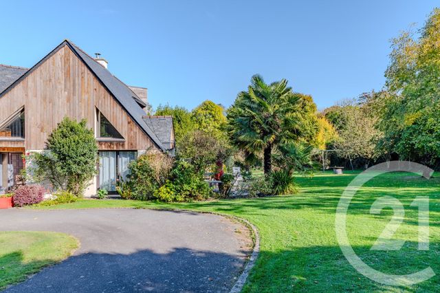 Afficher la photo en grand Maison à vendre - 8 pièces - 232 m2 - Laille - 35 - BRETAGNE