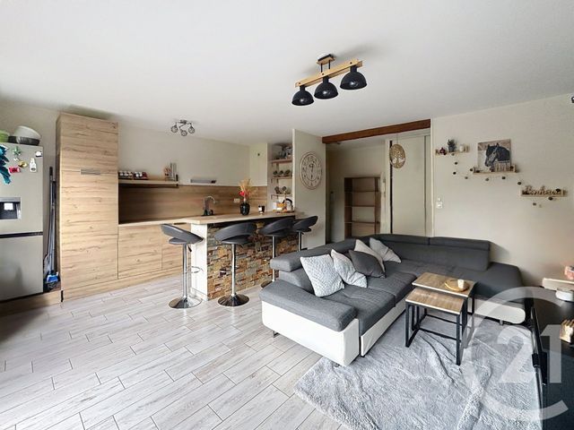 Appartement T2 &agrave; vendre - 2 pi&egrave;ces - 46,64 m2 - La Meziere - 35 - BRETAGNE