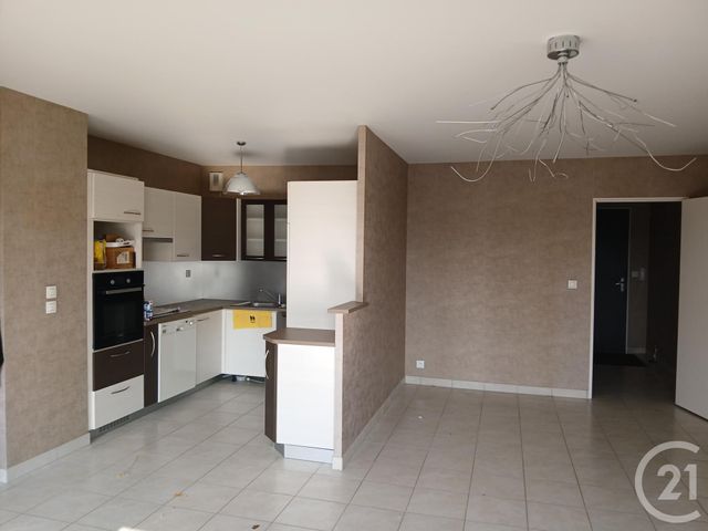 Appartement &agrave; louer - 4 pi&egrave;ces - 78,17 m2 - Mordelles - 35 - BRETAGNE