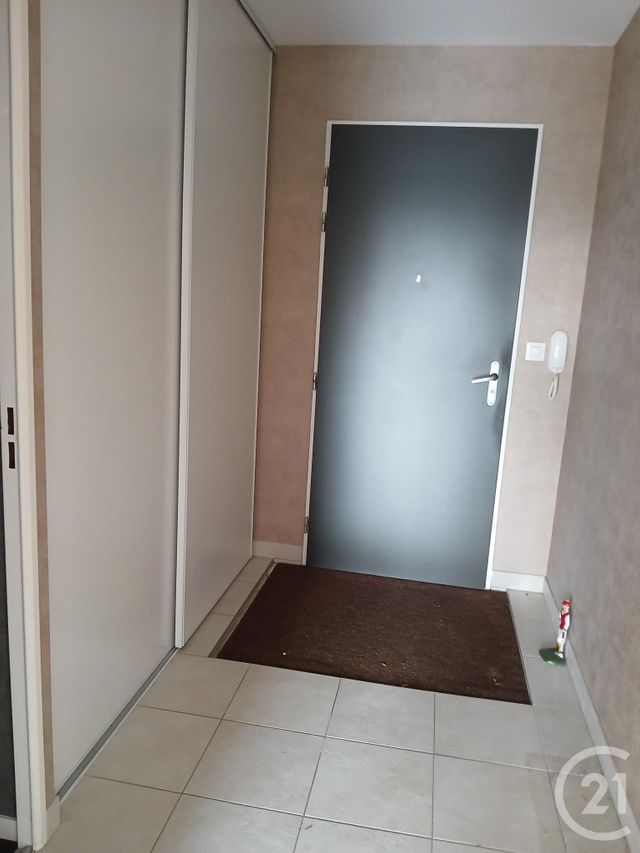 Appartement &agrave; louer - 4 pi&egrave;ces - 78,17 m2 - Mordelles - 35 - BRETAGNE