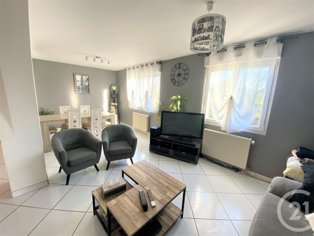 Maison à vendre - 5 pièces - 114,13 m2 - Quelaines St Gault - 53 - PAYS-DE-LOIRE