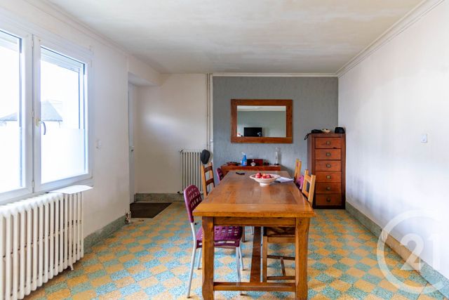 Maison à vendre - 5 pièces - 86,01 m2 - Quelaines St Gault - 53 - PAYS-DE-LOIRE