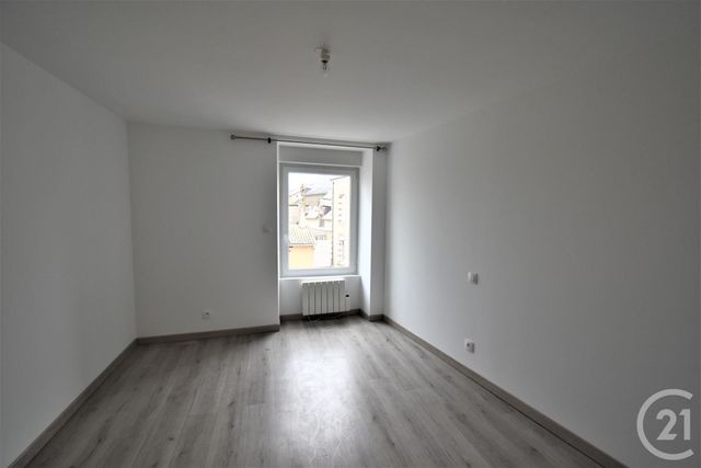 Maison &agrave; louer - 3 pi&egrave;ces - 86 m2 - Astille - 53 - PAYS-DE-LOIRE