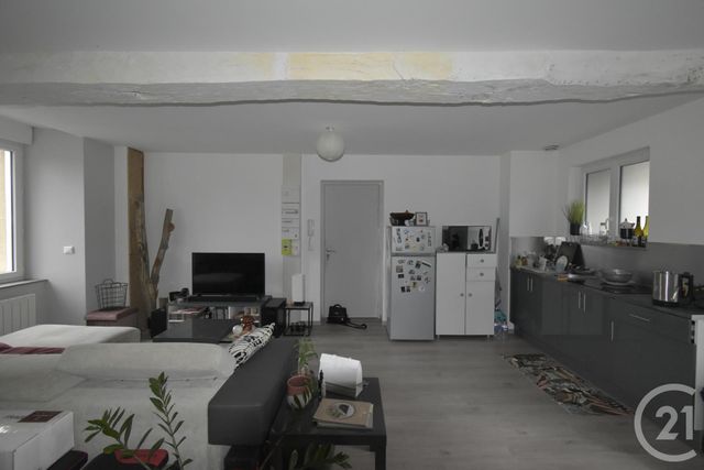 Appartement F2 à louer COSSE LE VIVIEN