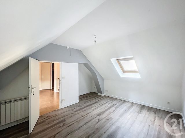 Maison &agrave; vendre - 8 pi&egrave;ces - 122 m2 - St Pierre La Cour - 53 - PAYS-DE-LOIRE