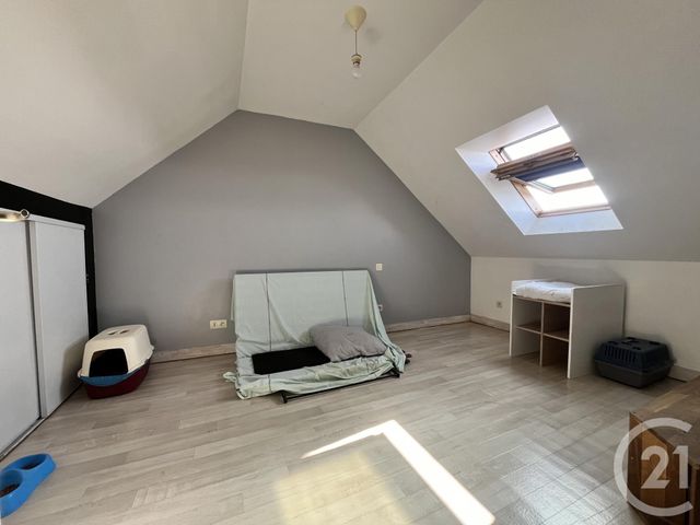 Afficher la photo en grand Maison à vendre - 8 pièces - 122 m2 - St Pierre La Cour - 53 - PAYS-DE-LOIRE