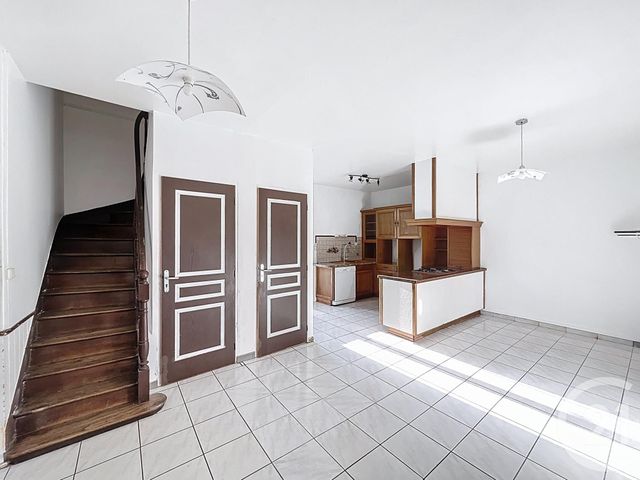 Maison &agrave; vendre - 8 pi&egrave;ces - 122 m2 - St Pierre La Cour - 53 - PAYS-DE-LOIRE