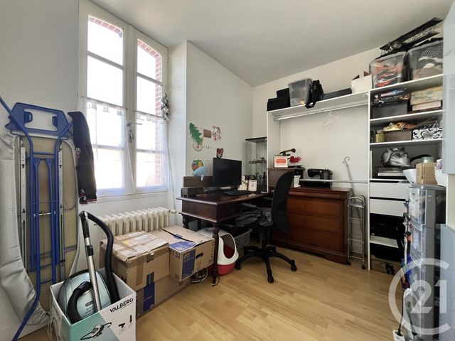 Afficher la photo en grand Maison à vendre - 8 pièces - 122 m2 - St Pierre La Cour - 53 - PAYS-DE-LOIRE