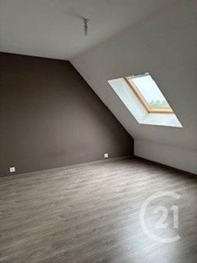 Maison &agrave; louer - 4 pi&egrave;ces - 100,75 m2 - Force - 53 - PAYS-DE-LOIRE