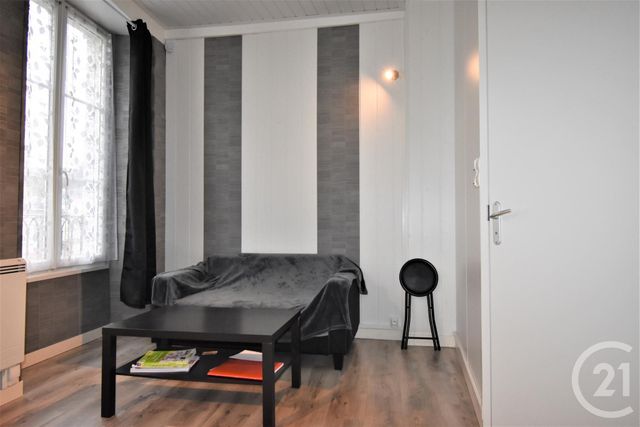 Appartement T2 à louer - 2 pièces - 25,51 m2 - Laval - 53 - PAYS-DE-LOIRE