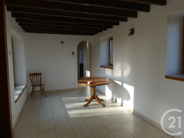 Maison &agrave; louer - 2 pi&egrave;ces - 46 m2 - Ballots - 53 - PAYS-DE-LOIRE