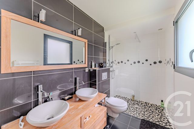 Maison à vendre - 7 pièces - 331,88 m2 - Laval - 53 - PAYS-DE-LOIRE