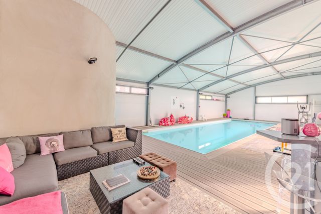 Maison à vendre - 7 pièces - 331,88 m2 - Laval - 53 - PAYS-DE-LOIRE