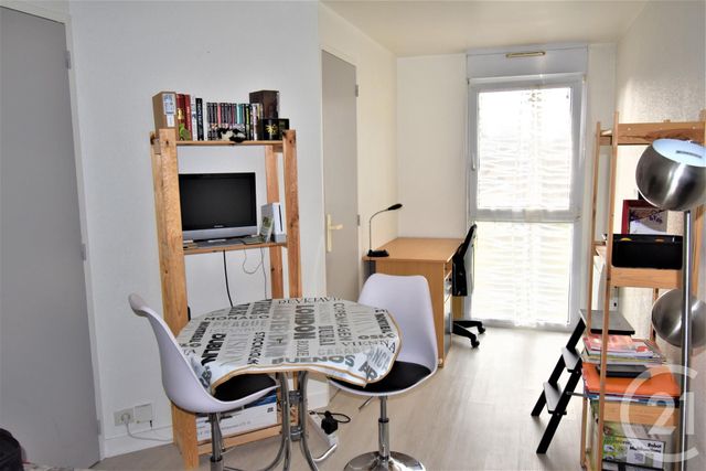Appartement F1 à louer - 1 pièce - 18,18 m2 - Laval - 53 - PAYS-DE-LOIRE