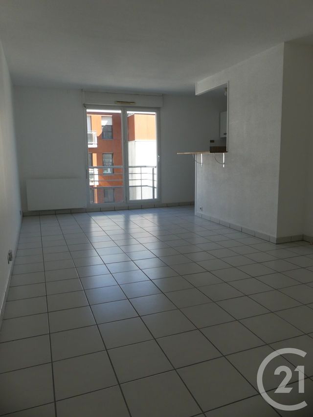 Appartement T2 à louer - 2 pièces - 51,24 m2 - Laval - 53 - PAYS-DE-LOIRE