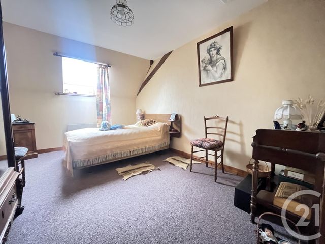 Afficher la photo en grand Maison à vendre - 7 pièces - 134 m2 - St Ouen Des Toits - 53 - PAYS-DE-LOIRE