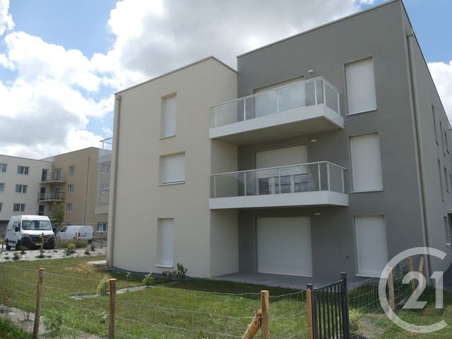 Appartement F3 à louer - 3 pièces - 62,64 m2 - Laval - 53 - PAYS-DE-LOIRE