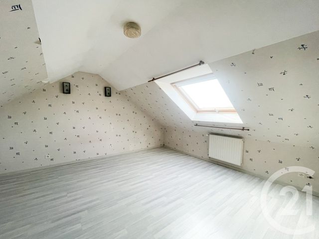Afficher la photo en grand Maison à vendre - 8 pièces - 138 m2 - L Huisserie - 53 - PAYS-DE-LOIRE