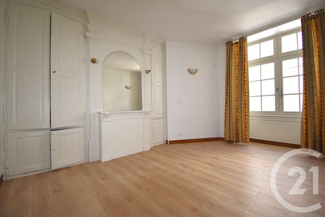 Appartement Studio à vendre - 1 pièce - 26 m2 - Laval - 53 - PAYS-DE-LOIRE