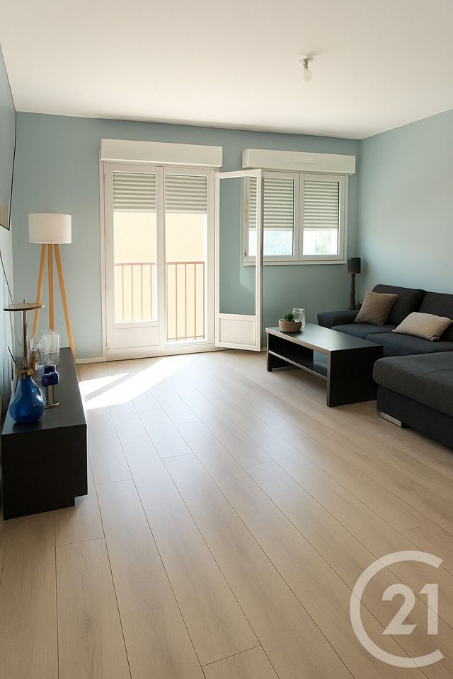 Appartement F3 à louer - 3 pièces - 61,01 m2 - Laval - 53 - PAYS-DE-LOIRE