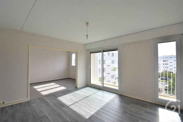 Appartement F3 à louer - 4 pièces - 76 m2 - Laval - 53 - PAYS-DE-LOIRE