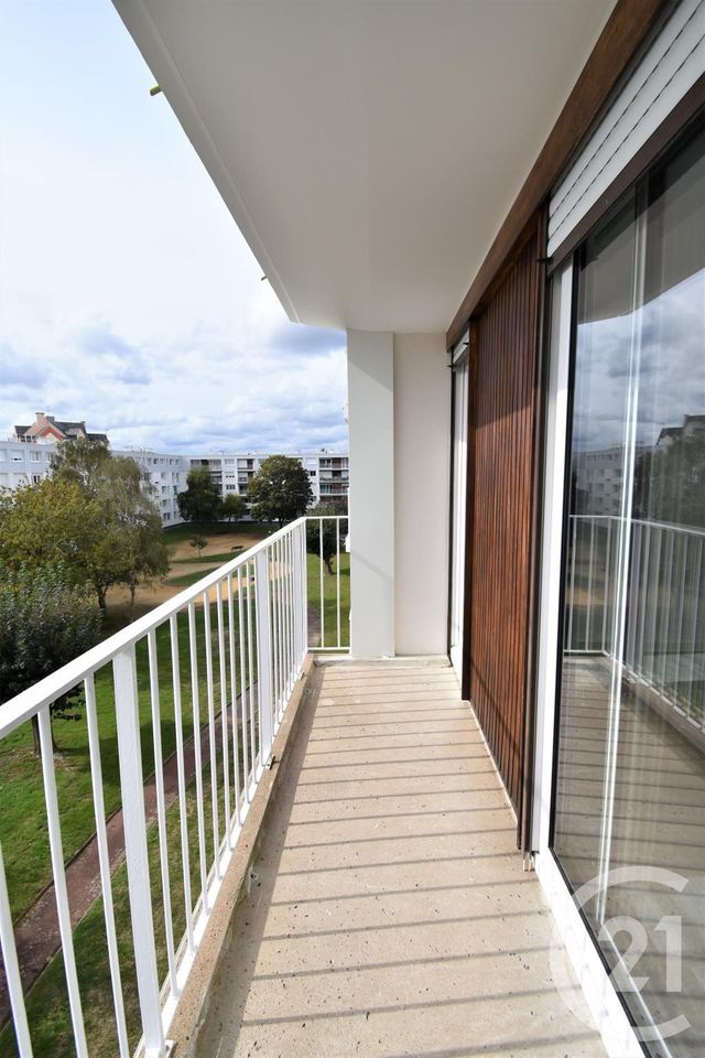 Appartement F3 à louer - 4 pièces - 76 m2 - Laval - 53 - PAYS-DE-LOIRE
