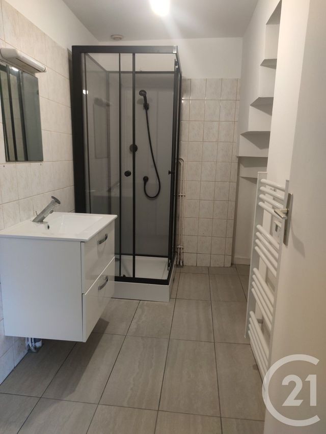 Maison &agrave; louer - 2 pi&egrave;ces - 41,53 m2 - Port Brillet - 53 - PAYS-DE-LOIRE