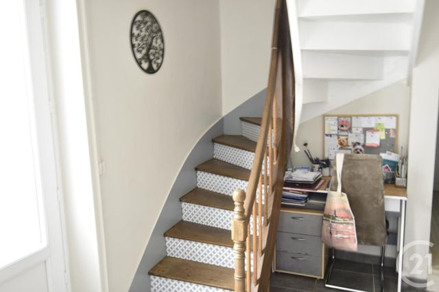 Afficher la photo en grand Maison à louer - 3 pièces - 81,05 m2 - Evron - 53 - PAYS-DE-LOIRE
