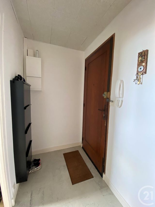 Afficher la photo en grand Appartement T3 à vendre - 3 pièces - 63,49 m2 - St Berthevin - 53 - PAYS-DE-LOIRE