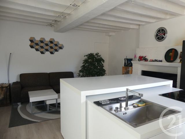 Afficher la photo en grand Maison à louer - 3 pièces - 49 m2 - Quelaines St Gault - 53 - PAYS-DE-LOIRE