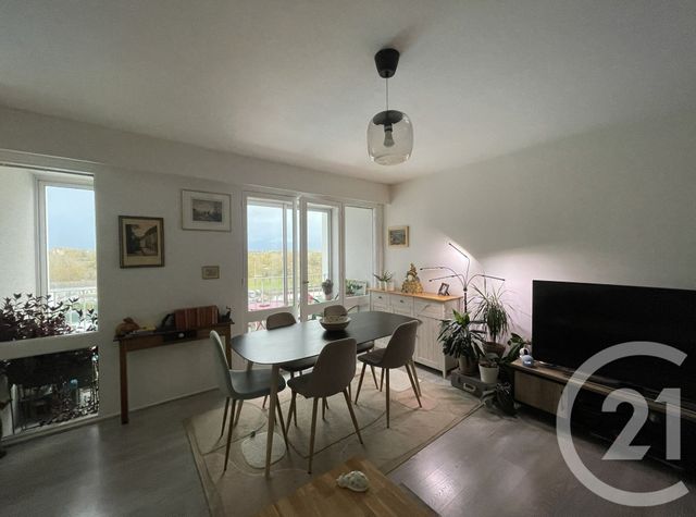 Appartement T4 à vendre - 4 pièces - 78,31 m2 - Laval - 53 - PAYS-DE-LOIRE