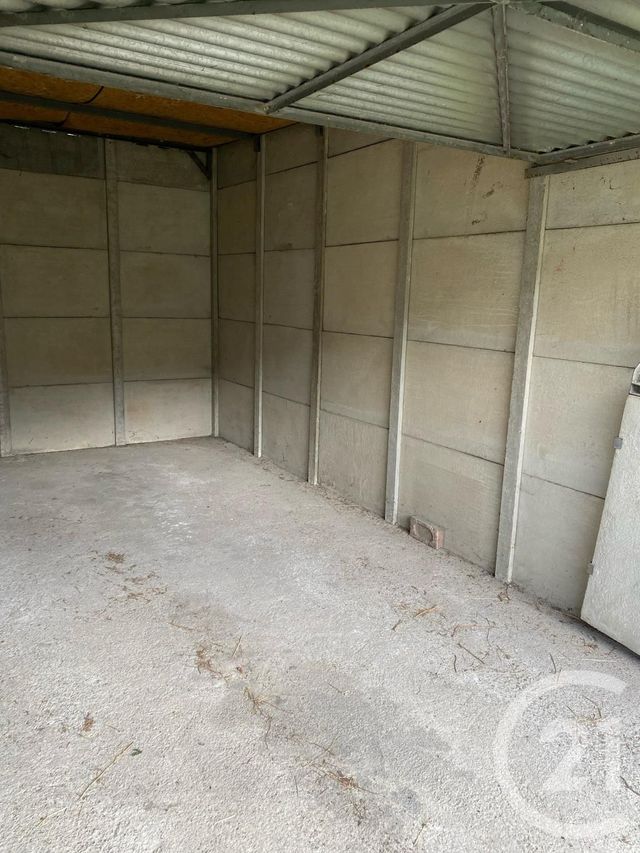 Parking &agrave; louer - 15 m2 - Laval - 53 - PAYS-DE-LOIRE