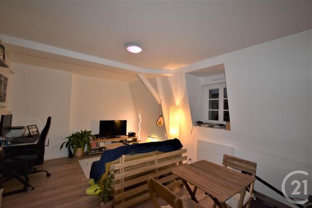 Appartement F2 à louer ST BERTHEVIN