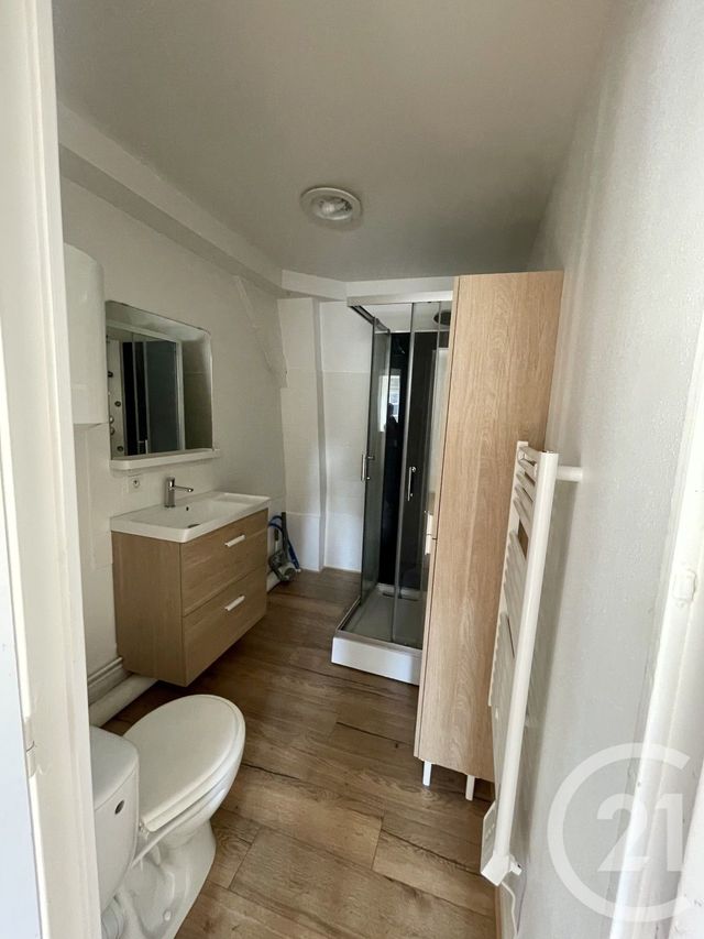 Appartement F2 &agrave; louer - 2 pi&egrave;ces - 37,70 m2 - St Berthevin - 53 - PAYS-DE-LOIRE