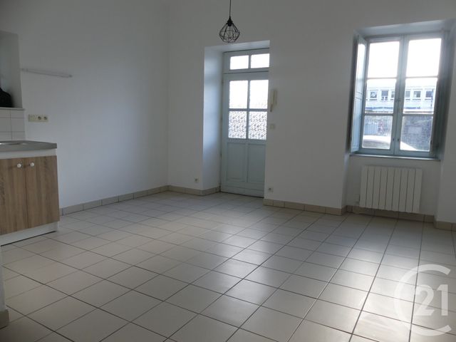 Appartement F2 à louer LAVAL