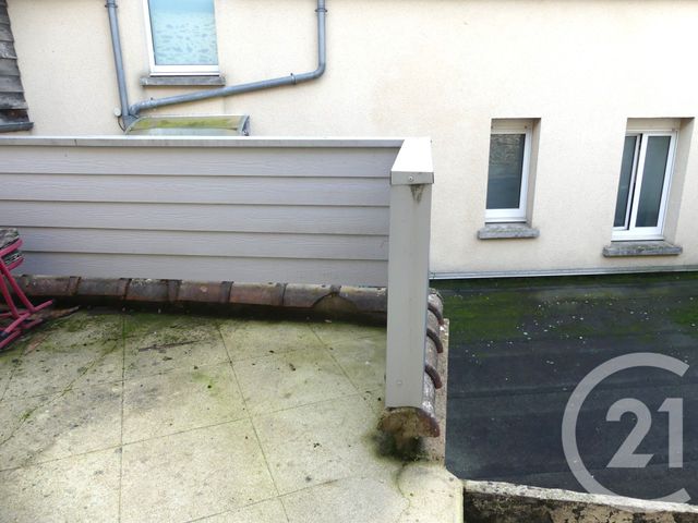 Appartement F2 &agrave; louer - 2 pi&egrave;ces - 35,17 m2 - Cosse Le Vivien - 53 - PAYS-DE-LOIRE