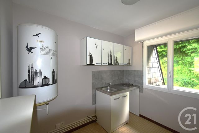 Appartement T1 &agrave; louer - 1 pi&egrave;ce - 23,01 m2 - Laval - 53 - PAYS-DE-LOIRE