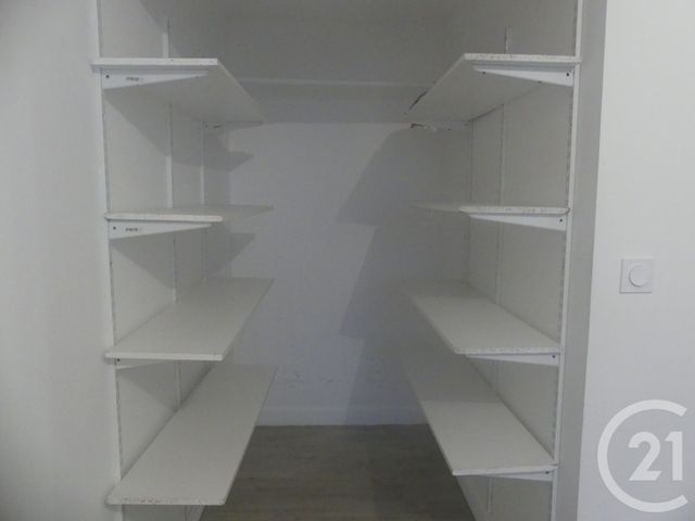 Maison &agrave; louer - 3 pi&egrave;ces - 61,40 m2 - Athee - 53 - PAYS-DE-LOIRE