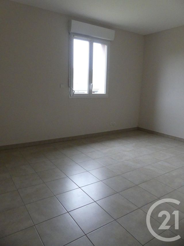 Maison &agrave; louer - 4 pi&egrave;ces - 83,05 m2 - Change - 53 - PAYS-DE-LOIRE