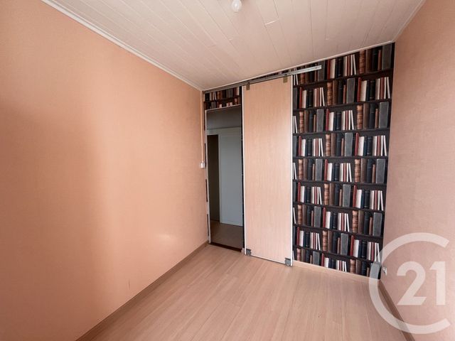 Maison &agrave; louer - 3 pi&egrave;ces - 63,97 m2 - Chailland - 53 - PAYS-DE-LOIRE