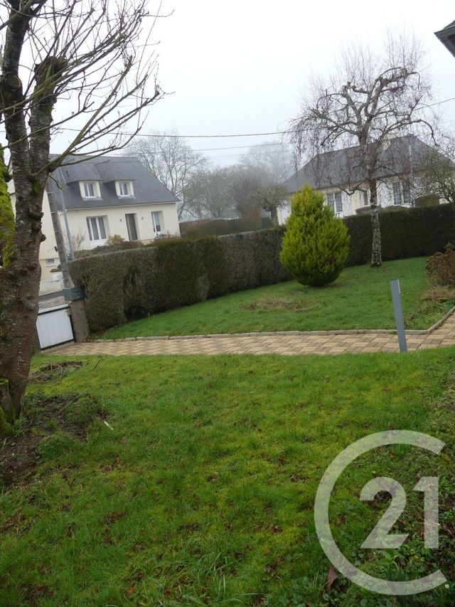 Maison &agrave; louer - 4 pi&egrave;ces - 110 m2 - St Berthevin - 53 - PAYS-DE-LOIRE