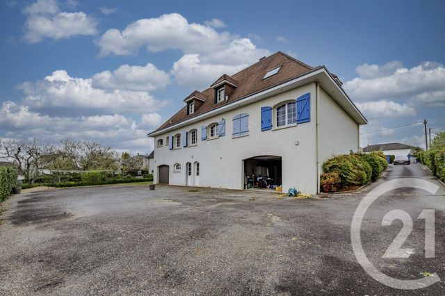 Maison &agrave; vendre - 12 pi&egrave;ces - 238 m2 - St Berthevin - 53 - PAYS-DE-LOIRE