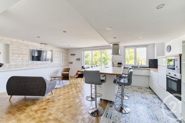 Appartement &agrave; louer - 5 pi&egrave;ces - 103 m2 - Laval - 53 - PAYS-DE-LOIRE