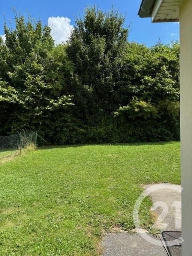 Maison &agrave; louer - 5 pi&egrave;ces - 100,70 m2 - St Berthevin - 53 - PAYS-DE-LOIRE